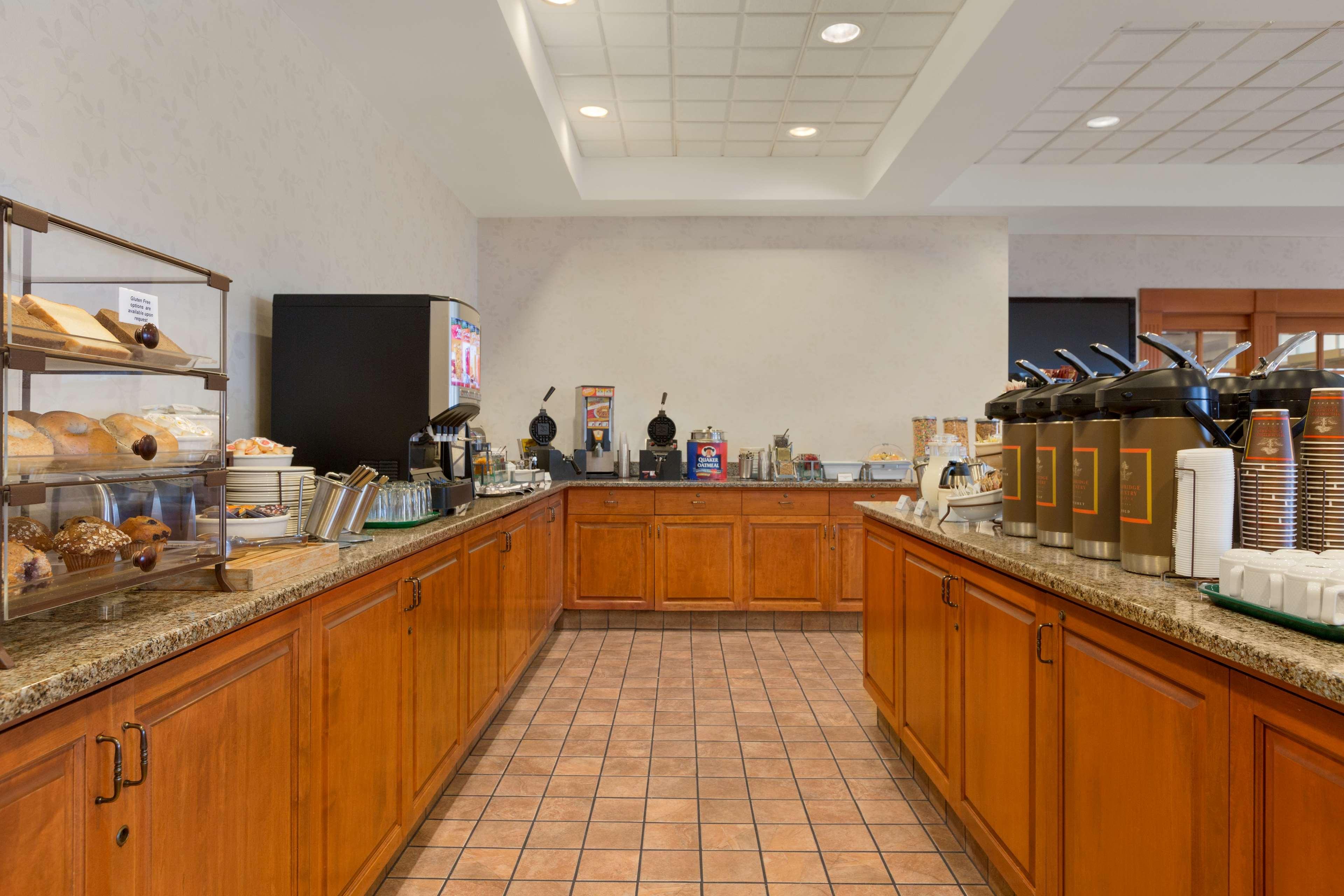 Country Inn & Suites By Radisson, Calgary-Northeast Zewnętrze zdjęcie