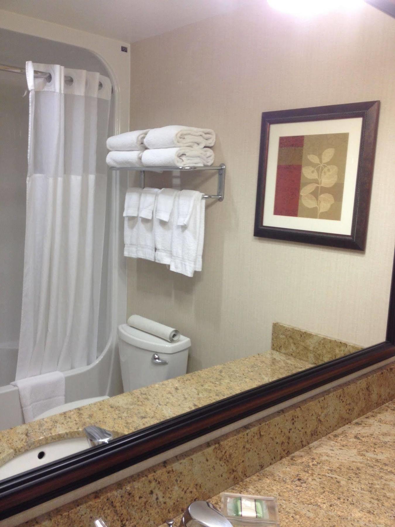 Country Inn & Suites By Radisson, Calgary-Northeast Zewnętrze zdjęcie